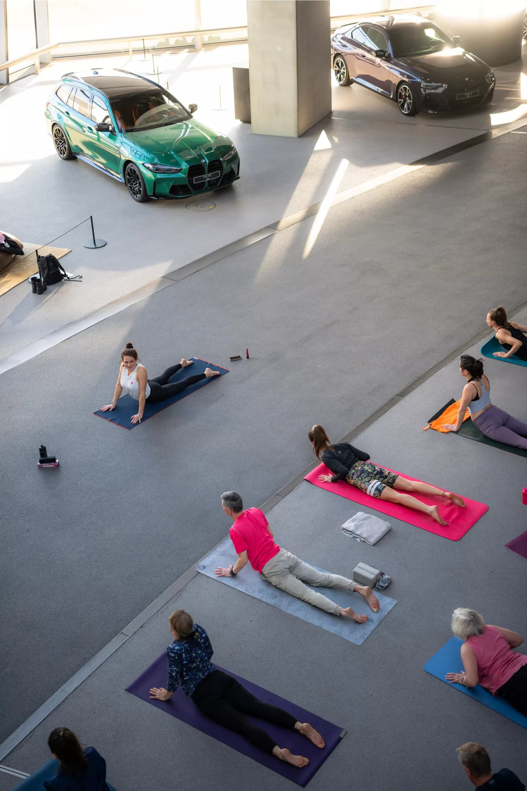Puppy yoga X BMW | Slide 2